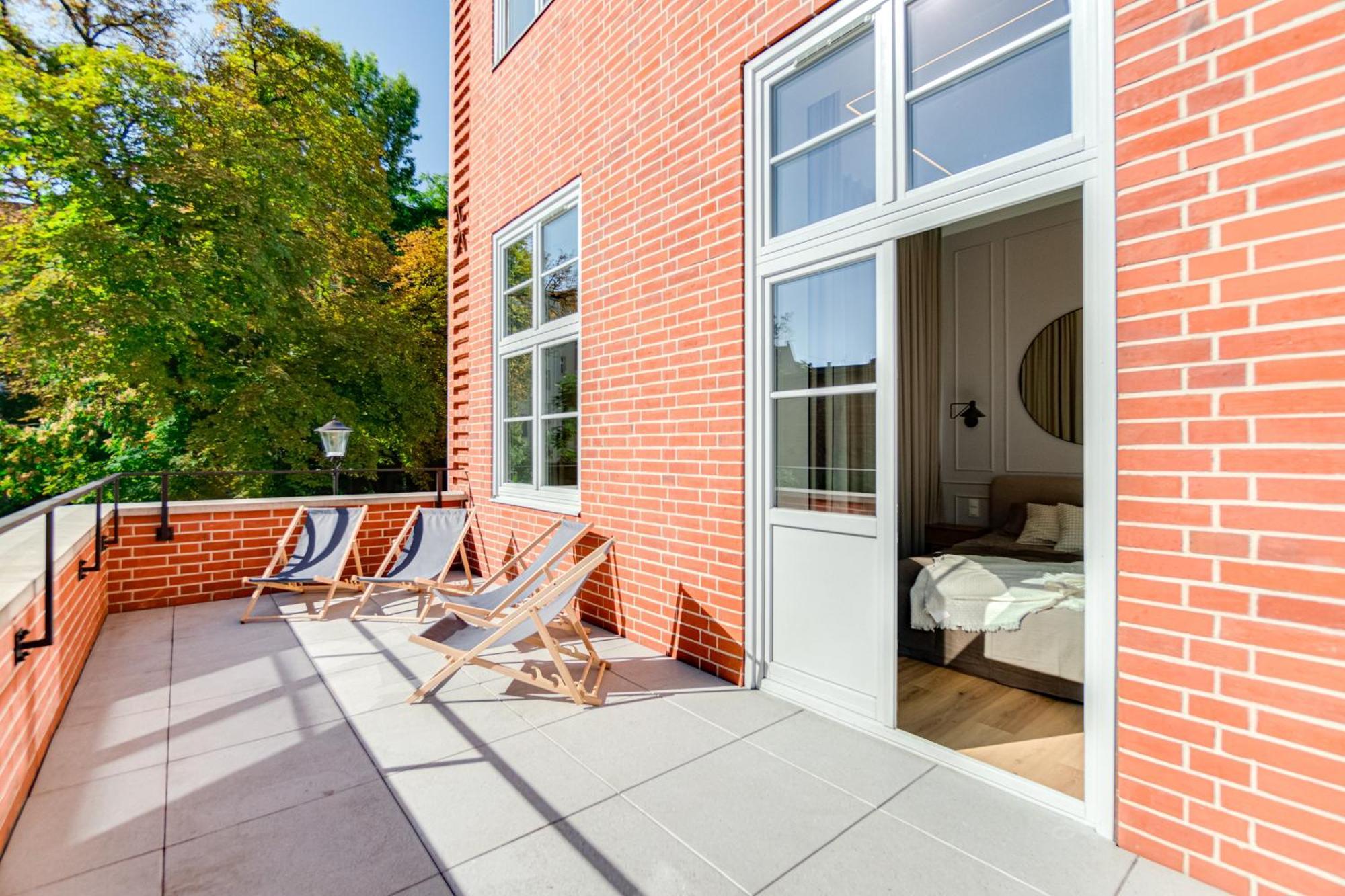 Poniatowskiego Parkside Studio~Parking And Lift Breslau Exterior foto